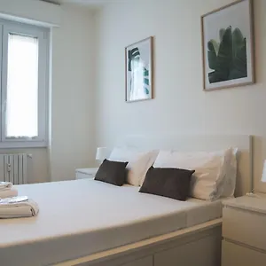L'arche Comfort & Relax - House In The Trees Appartamento Milano